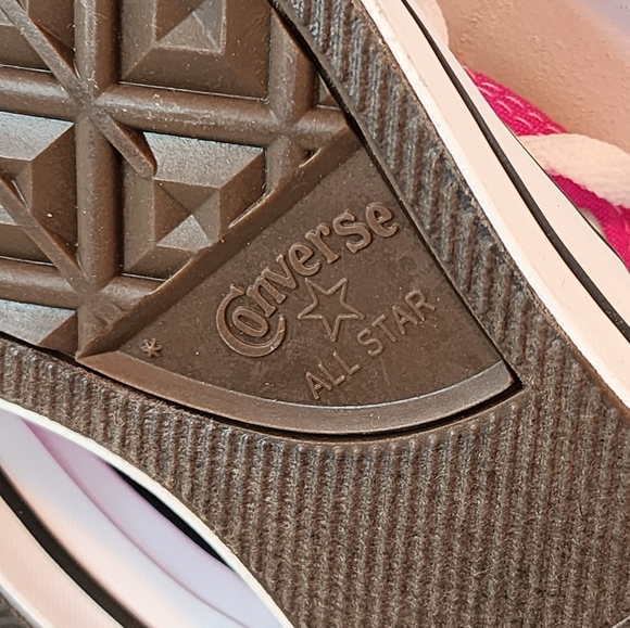 Converse Chuck Taylor All-Star Sneakers - Picture 7 of 9